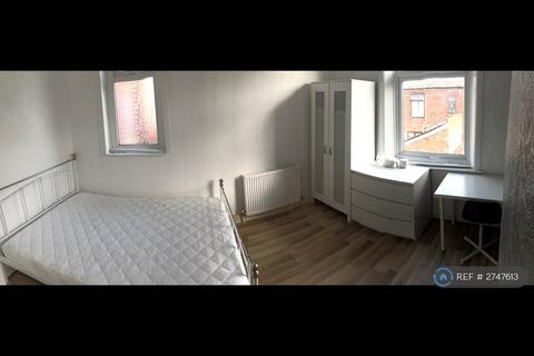 undefined, Liverpool Street, Salford, M5