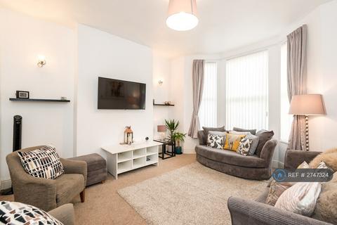 6 bedroom terraced house to rent, Elmbank Road, Liverpool, L18
