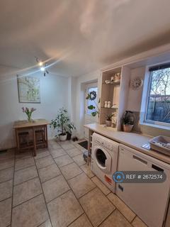 1 bedroom in a house share to rent, Rawcliffe, York, YO30