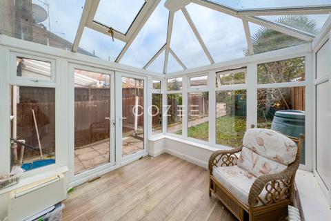 undefined, Sutton, London SM1
