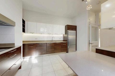 4 bedroom flat to rent, Bickenhall Street, Marylebone, London W1U