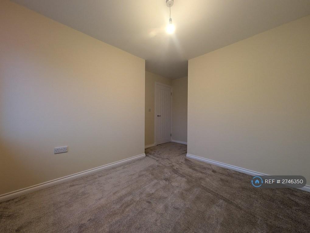 Bedroom 1  - Photo 2