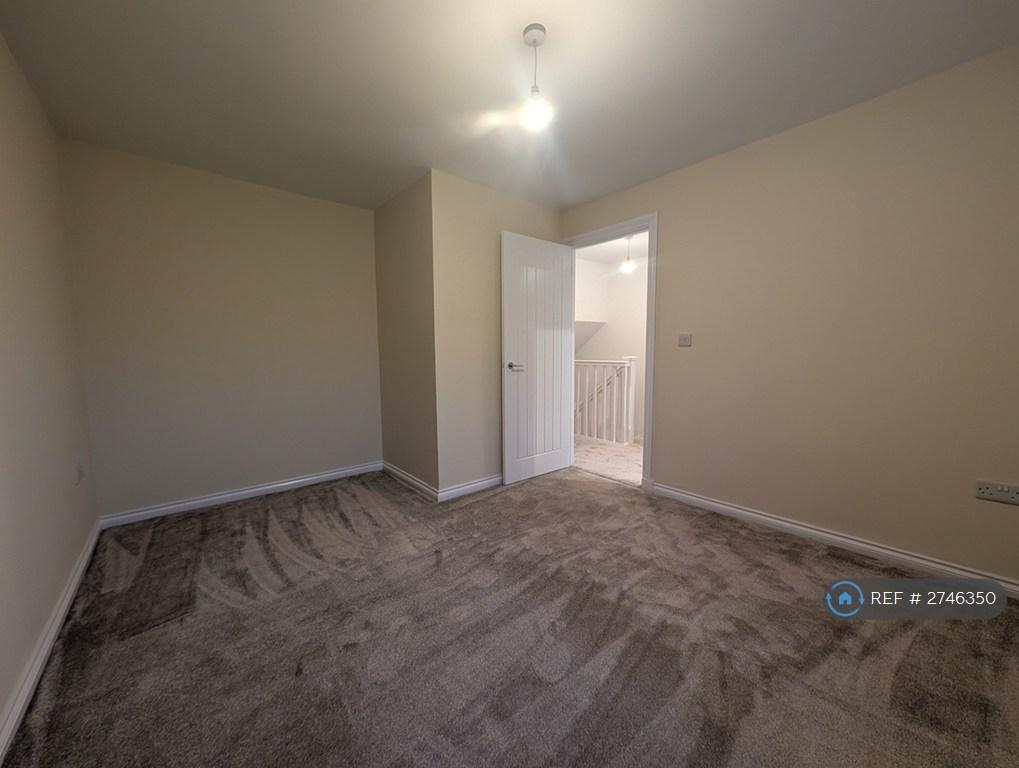 Bedroom 2 - Photo 1