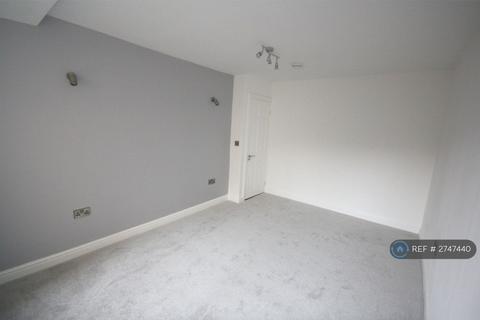 1 bedroom flat to rent, Cheapside, Stoke-On-Trent, ST1