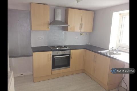 2 bedroom flat to rent, Martyns Avenue, Seven Sisters, Neath, SA10