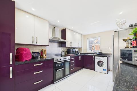 3 bedroom end of terrace house for sale, Brampton Lane, Portsmouth PO3