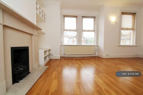 2 bedroom maisonette to rent, Bickley Street, London, SW17
