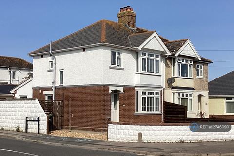 3 bedroom semi-detached house to rent, Portland Road, Weymouth, DT4