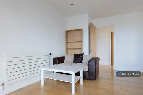 2 bedroom flat to rent, Barking Road, London, E16