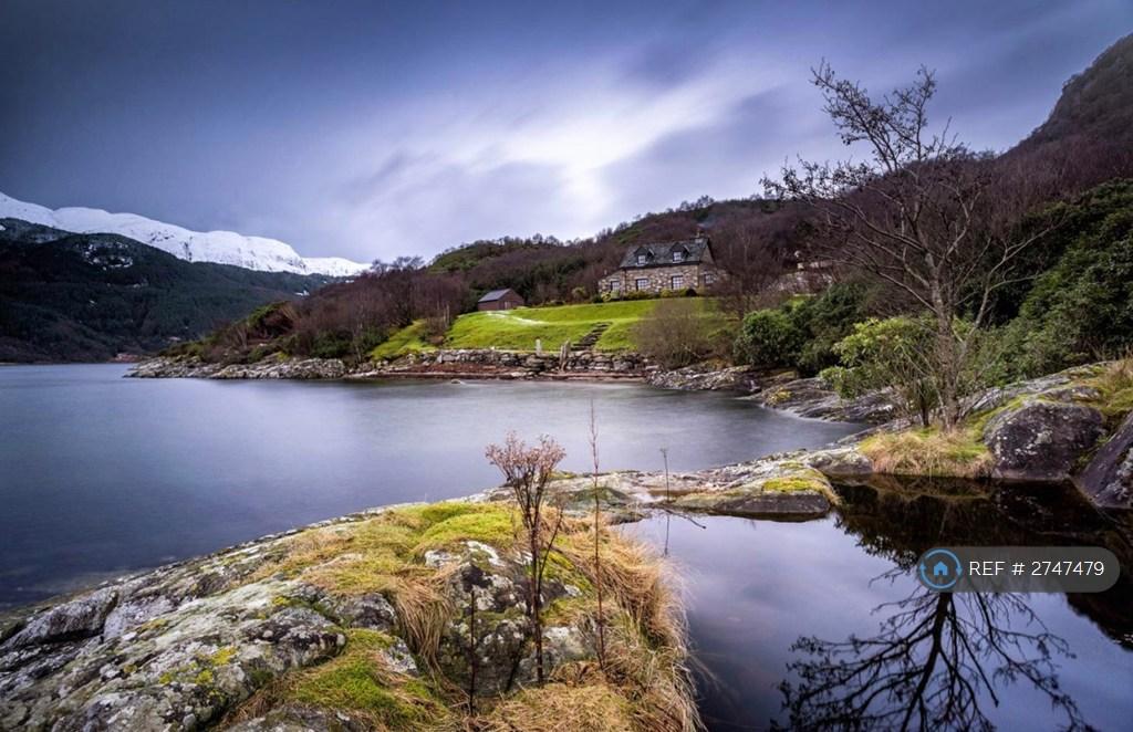 Point Cottage