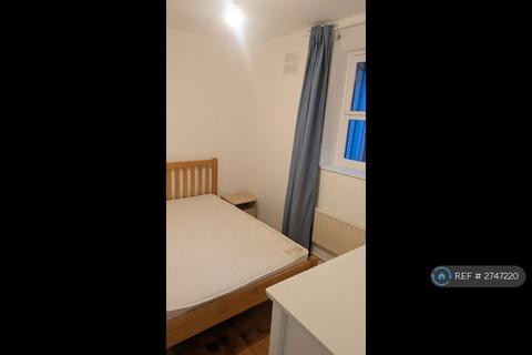 2 bedroom flat to rent, Lohmann House, London, SE11