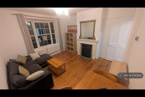 2 bedroom flat to rent, Lohmann House, London, SE11