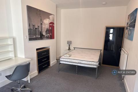 undefined, London Road, Maidstone, ME16