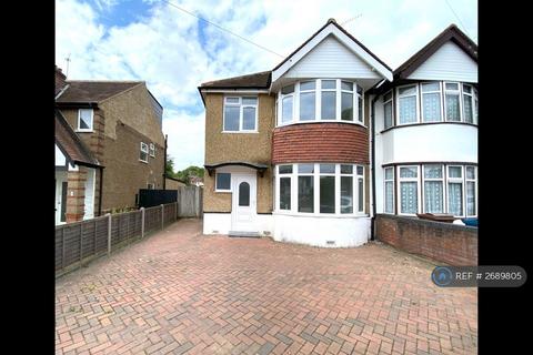 3 bedroom semi-detached house to rent, Somervell Road, Harrow, HA2