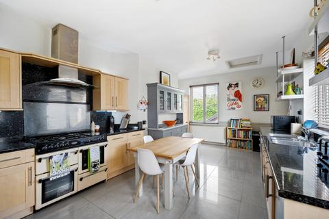 5 bedroom detached house for sale, Cornwall Road, Harrogate, North Yorkshire, HG1