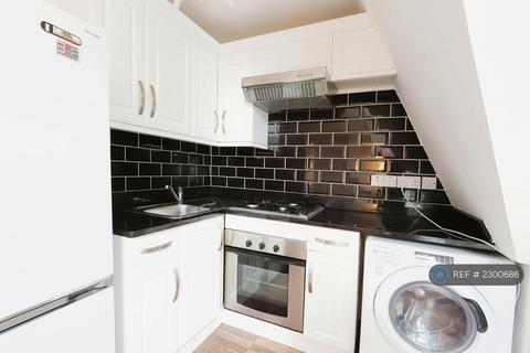 2 bedroom flat to rent, Chapter Street, London, SW1P