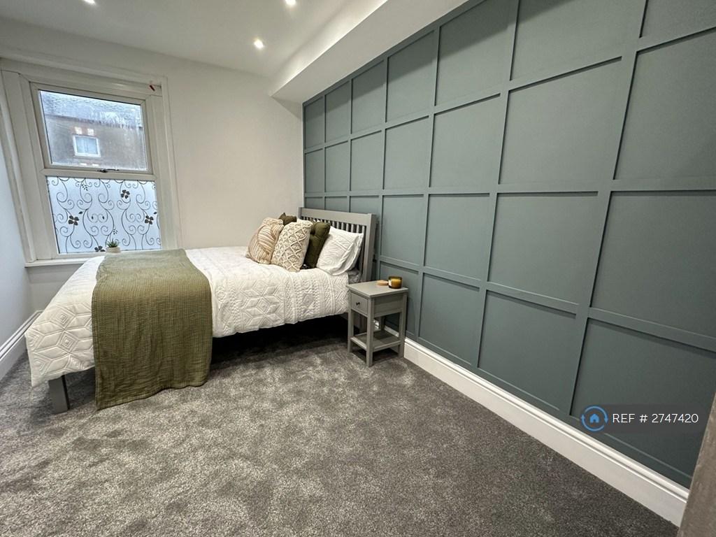 Room 4