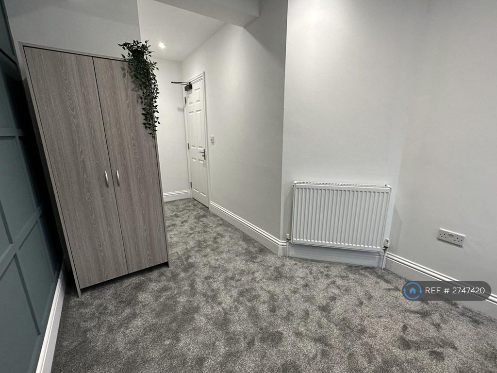 Room 4