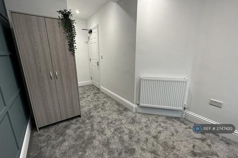 1 bedroom in a house share to rent, West Street, Banbury, OX16