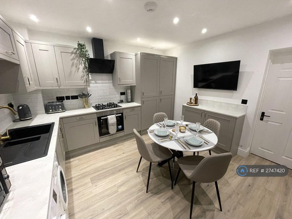 Communal Kitchen