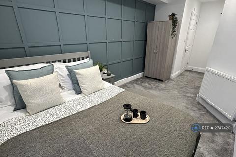 1 bedroom in a house share to rent, West Street, Banbury, OX16