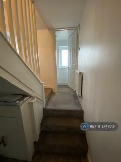 3 bedroom semi-detached house to rent, Arnulf Street, London, SE6