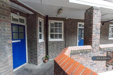 undefined, Pritchards Road, London, E2