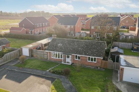 3 bedroom detached bungalow for sale, Woodfields, Stradbroke, Eye