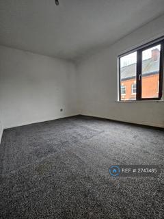 2 bedroom terraced house to rent, Droylsden Road, Manchester, M40