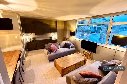 undefined, Chesterton Towers, Cambridge, CB4