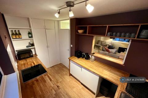 undefined, Chesterton Towers, Cambridge, CB4