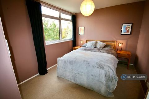 undefined, Chesterton Towers, Cambridge, CB4