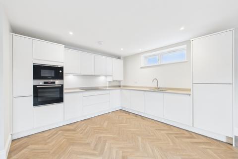 undefined, Old Kiln Road, Flackwell Heath, High Wycombe, Buckinghamshire, HP10 9NR