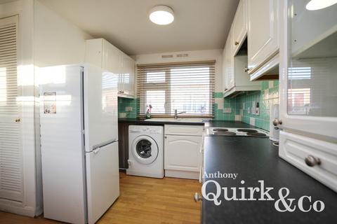 undefined, Kings Park, Canvey Island, SS8