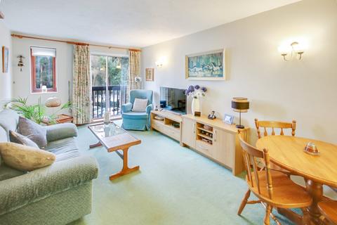 1 bedroom retirement property for sale, Fairfield Road, East Grinstead, RH19