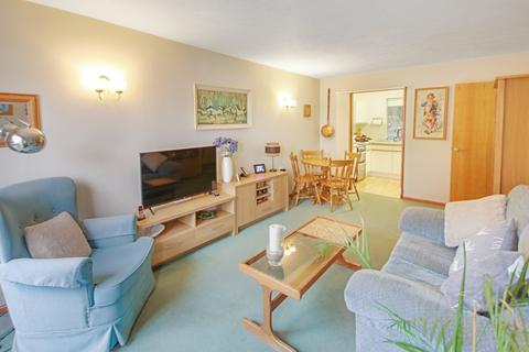 1 bedroom retirement property for sale, Fairfield Road, East Grinstead, RH19
