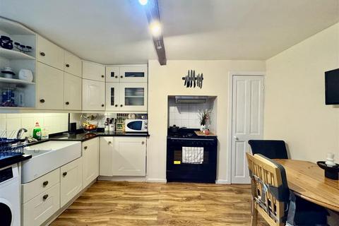 undefined, Northgate, Almondbury, Huddersfield, HD5 8RX