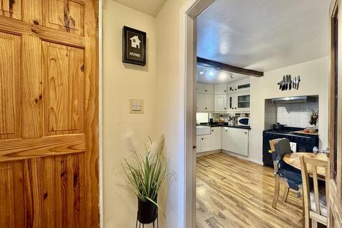 undefined, Northgate, Almondbury, Huddersfield, HD5 8RX