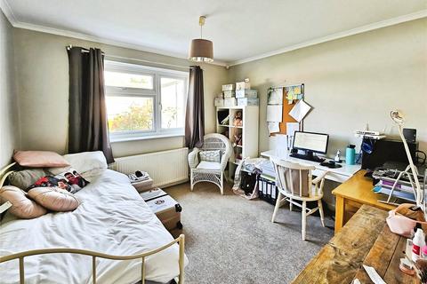 undefined, Rutherford Close, Sutton SM2