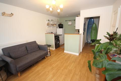 undefined, Plasnewydd Flats,  Ty-Newydd, Whitchurch, Cardiff