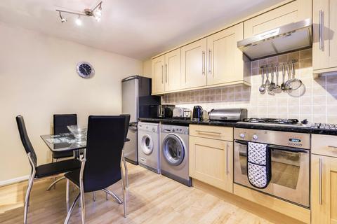 3 bedroom terraced house for sale, Breary Avenue, Horsforth, Leeds, West Yorkshire, LS18