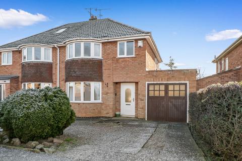 11 Arden Road, Worcester. WR5 3BD