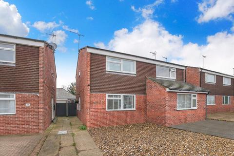 3 bedroom semi-detached house for sale, Edgecomb Road, Stowmarket IP14