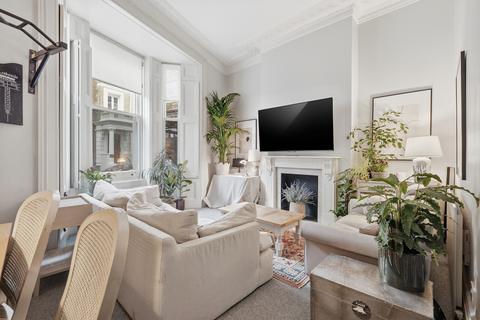 3 bedroom flat for sale, 7 Emperors Gate, London SW7