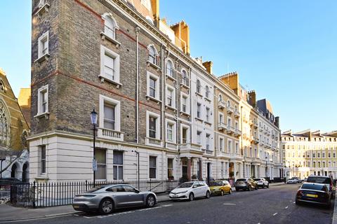 3 bedroom flat for sale, 7 Emperors Gate, London SW7
