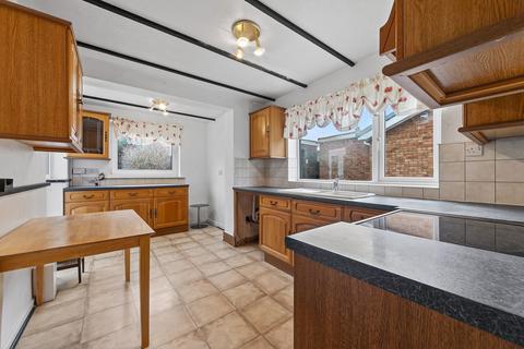 undefined, St. Leonards Close, Kettering NN15