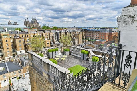 5 bedroom penthouse for sale, Queen's Gate Gardens, London