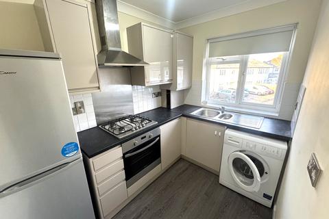2 bedroom apartment to rent, Horley RH6