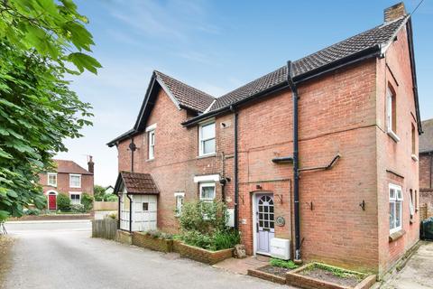 undefined, Station Road, Petersfield, GU32