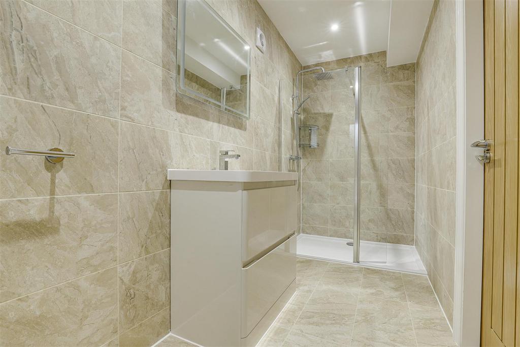 En-Suite 3